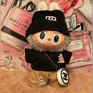35 Adorable LABUBU clothes and accessories